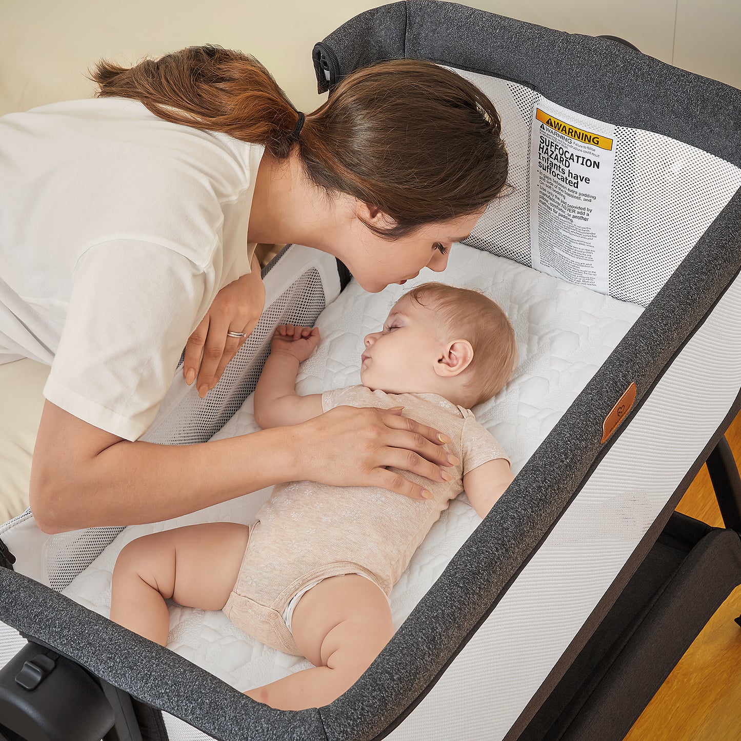 BabyBond Baby Bassinet, 3 in 1 Infant & Toddler Cradle with Soft Waterproof Mattress and Skin-Friendly & Breathable Sheet, 6 Height Adjustable, Easy to Assemble Bedside Crib Sleeper, Black+grey (Y08)